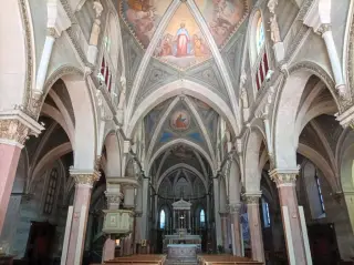 Interno - Collegiata di Santa Maria Nascente a Arona