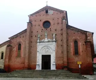 Facciata - Collegiata dell' Assunta a Revello