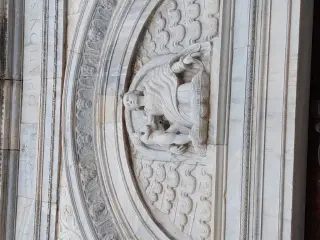 Portale dettaglio - Collegiata dell' Assunta a Revello