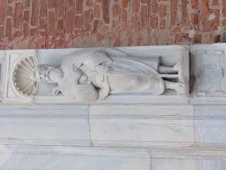 Portale dettaglio - Collegiata dell' Assunta a Revello