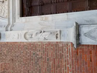 Portale dettaglio - Collegiata dell' Assunta a Revello