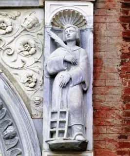 Dettagli portale - Collegiata dell' Assunta a Revello