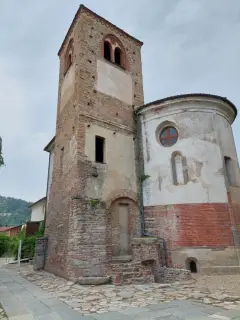 Abside e campanile - Abbazia di Santa Maria a Cavour