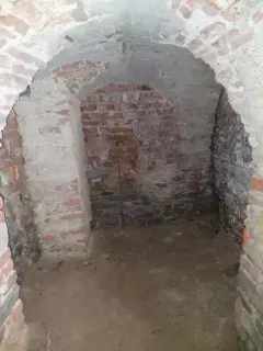 Cripta navatella laterale - Abbazia di Santa Maria a Cavour