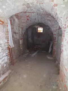 Cripta navatella laterale - Abbazia di Santa Maria a Cavour