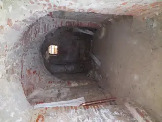 Cripta navatella laterale - Abbazia di Santa Maria a Cavour