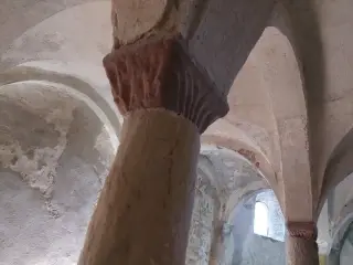 Colonna e capitello - Abbazia di Santa Maria a Cavour