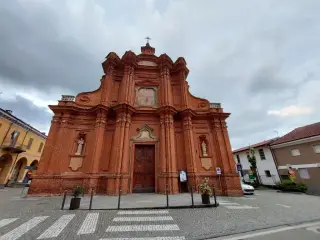 Facciata - Parrocchiale dei Santi Marcellino, Pietro ed Erasmo a Envie
