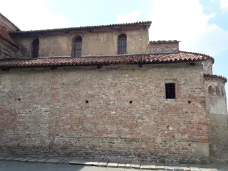Fianco destro - Chiesa di San Giovanni Ai Campi a Piobesi Torinese