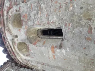 Monofora absidale - Chiesa di San Giovanni Ai Campi a Piobesi Torinese