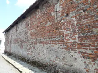 Fianco sinistro - Chiesa di San Giovanni Ai Campi a Piobesi Torinese