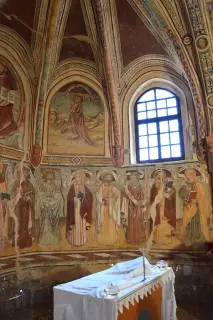 Affreschi presbiterio - Cappella Cimiteriale di San Giovanni Battista a Volvera