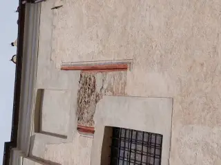 Finestra gotica murata - Parrocchiale di San Vito a Piossasco