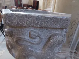 Fonte battesimale - Cattedrale di Maria Assunta e San Gottardo a Asti