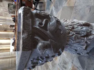 Fonte battesimale - Cattedrale di Maria Assunta e San Gottardo a Asti