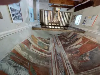 Affreschi interno - Certosa della Madonna della Losa a GravereFrazione Losa