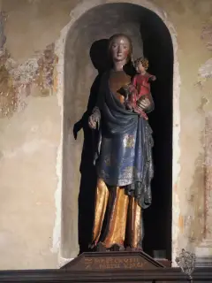 Madonna di viatosto statua lignea del '300 - Chiesa della Madonna di Viatosto o Maria Ausiliatrice a AstiFrazione Viatosto