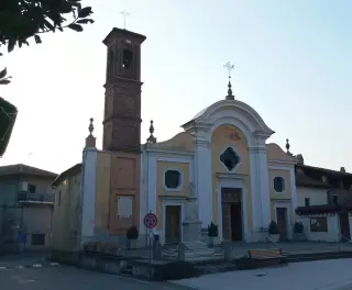 Facciata e campanile - Parrocchiale di San Tommaso Apostolo a Busano