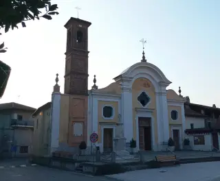 Facciata e campanile - Parrocchiale di San Tommaso Apostolo a Busano