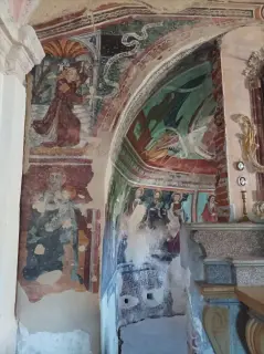 Abside lato sinistro - Cappella della Madonna di Vespiola a Baldissero Canavese