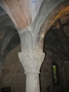 Cripta - Capitello - Santuario o Priorato di Santo Stefano al Monte a Candia Canavese