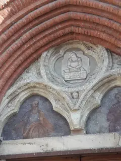 Portale - Cristo che risorge - Collegiata di San Secondo a Asti
