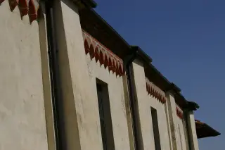 Fianco destro particolare - Parrocchiale di San Giovanni Battista a Cerrione