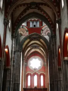 Navata - Basilica di Sant'Andrea a Vercelli