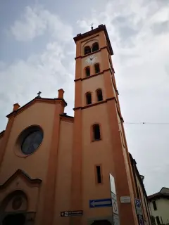 Facciata e campanile - Chiesa di San Giuliano a Vercelli
