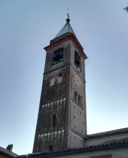 Campanile - Parrocchiale di San Lorenzo a Mandello Vitta