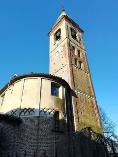Abside e campanile - Parrocchiale di San Lorenzo a Mandello Vitta