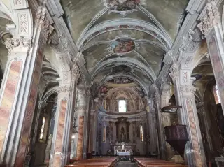 Interno - Parrocchiale dell' Assunta a Crevacuore