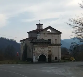 Vista - Cappella Del Santuario della Madonna del Carretto a Guardabosone