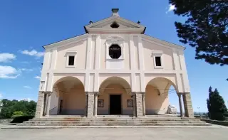 Facciata - Parrocchiale di San Nicolao a Valle San Nicolao