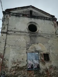 Facciata - Chiesa Dell'ex Convento di Santa Chiara a Gattinara