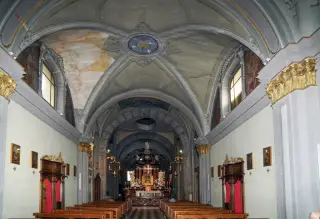 Interno di San Maurizio - Chiesa e Santuario di San Maurizio e della Madonna del Sangue a Re