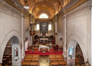 Interno - Parrocchiale di San Vincenzo in Castro a Pombia