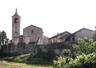Chiesa e casrum medievale - Parrocchiale di San Vincenzo in Castro a Pombia