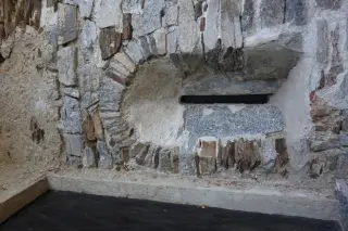 Monofora - Eremo o Chiesa di San Salvatore a Massino Visconti