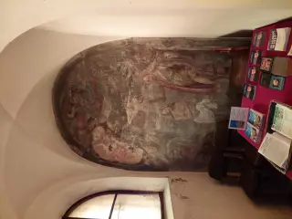 Cappella affrescata - Chiesa di San Gaudenzio a OmegnaFrazione Crusinallo