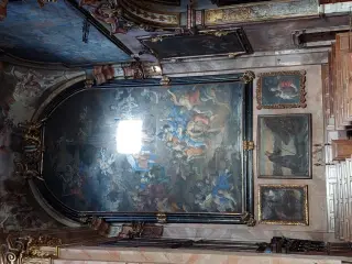 Tela nel presbiterio - Basilica di San Giulio a Orta San GiulioFrazione Isola di San Giulio