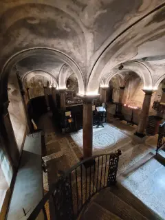 Cripta - Basilica di San Giulio a Orta San GiulioFrazione Isola di San Giulio