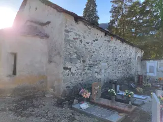 Fianco sinistro - Chiesa Cimiteriale di San Lorenzo a Cesara