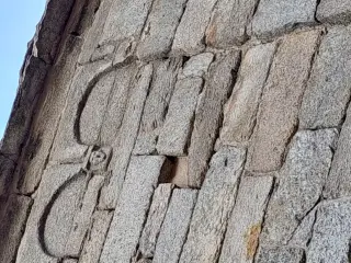 Peduccio scolpito - Chiesa di Santa Marta a Mergozzo