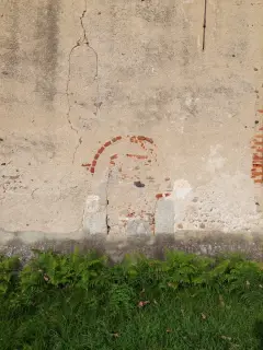 Porta tamponata - Chiesa di Santa Maria in Valle a Agrate Conturbia