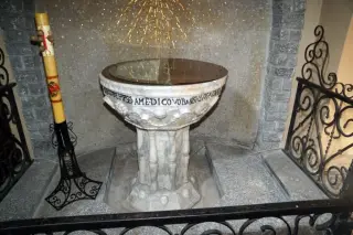 Fonte battesimale del 1566 - Parrocchiale di Santo Stefano a Crodo
