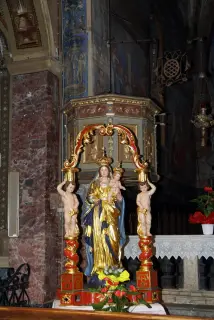 Statua in sostituzione di quella rubata nel 1976 - Parrocchiale di San Giulio a CrodoFrazione Cravegna