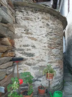 Abside - Cappella di San Pantaleone a BoccioletoFrazione Oro