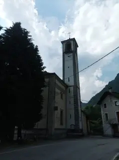 Fianco e Campanile - Parrocchiale di Sant'Antonio Abate a BoccioletoFrazione Fervento