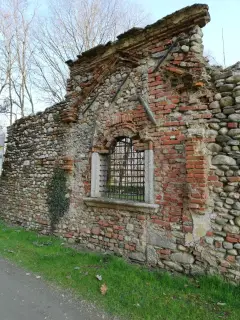 Finestrella - Pieve di San Genesio a Suno